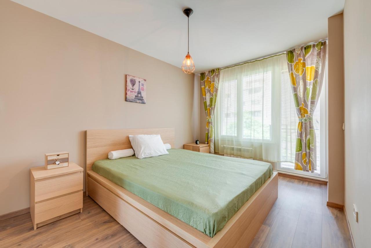 Bright And Newly Refurbished Apartment Near Center Sofia Exterior foto